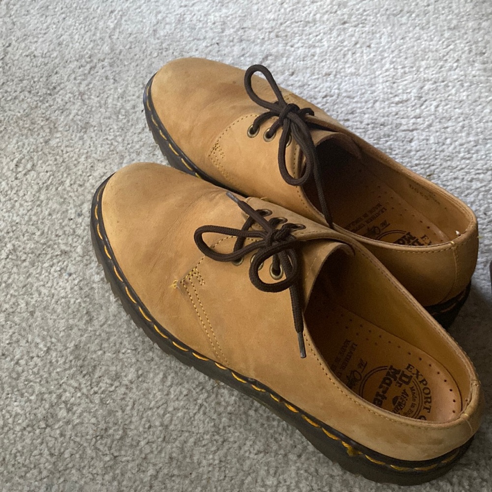 Vintage Made in England Dr. Martens Oxfords